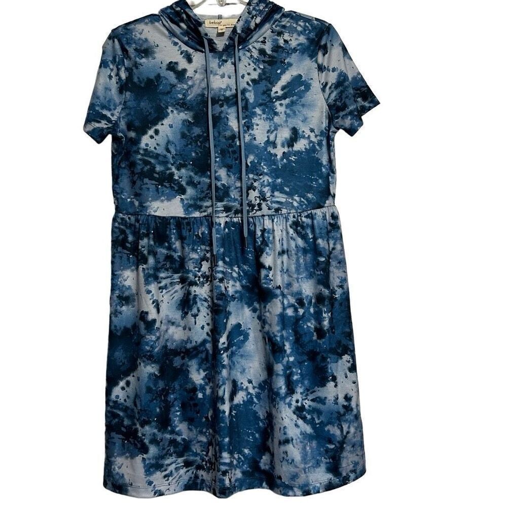 NWOT Bebop Hooded Dress Small Blue Tie Dye Drawstring Short Sleeve Stretch